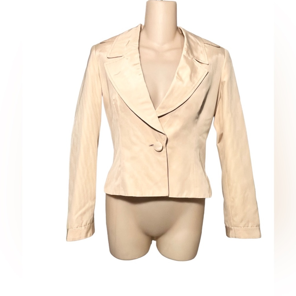 Luca Luca Italian Designer Women Coat Jacket Blazer Ivory, Silk Blend Size 42